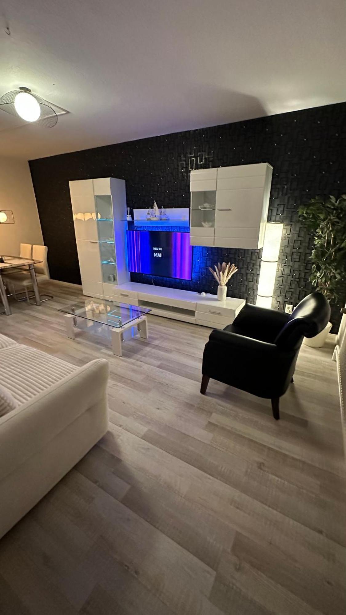 Fewo Am Deich 1 Zentral Mit Stadtblick Und Kontaktloser Check In Bremerhaven Exterior foto